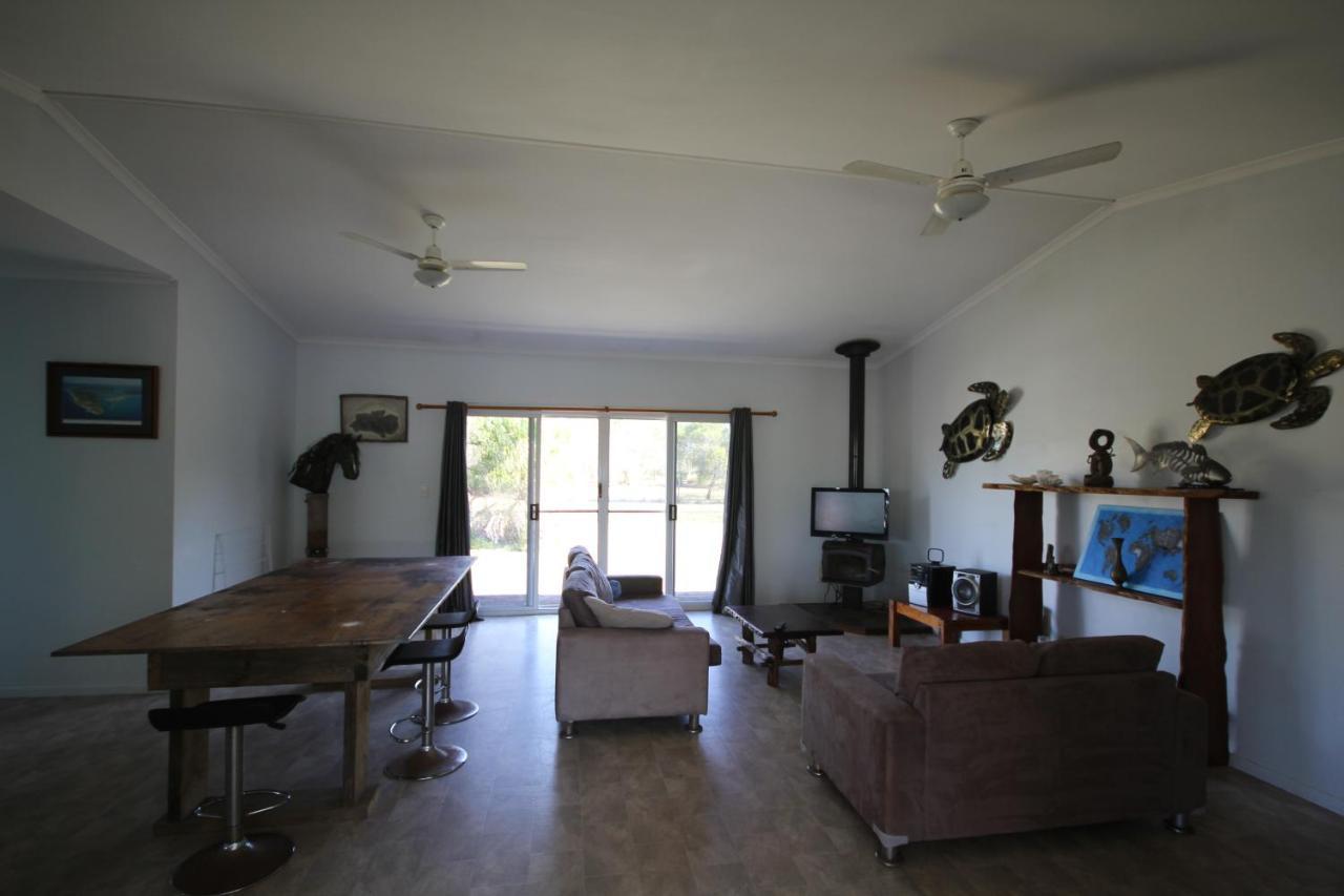 Castaway Beach House- No Parties - No Pets أغنيس ووتر المظهر الخارجي الصورة