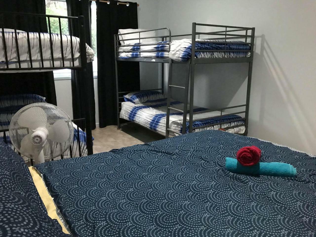 Castaway Beach House- No Parties - No Pets أغنيس ووتر المظهر الخارجي الصورة